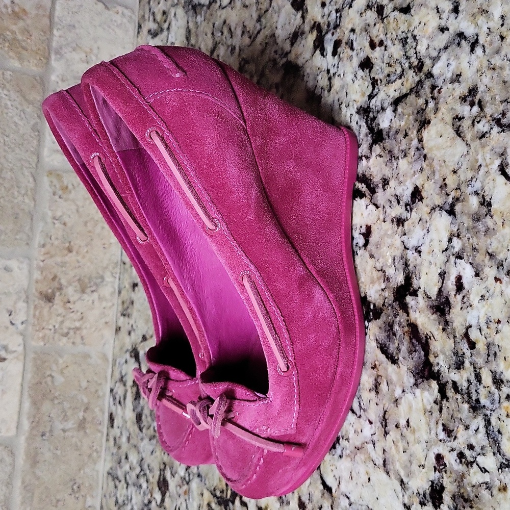 Sperry Jeffrey Top-Sider Pink Suede Wedges Size 7.5